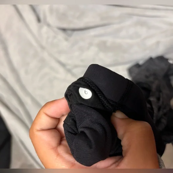 Lululemon Gray Strappy Tank Top vintage - Picture 3 of 3